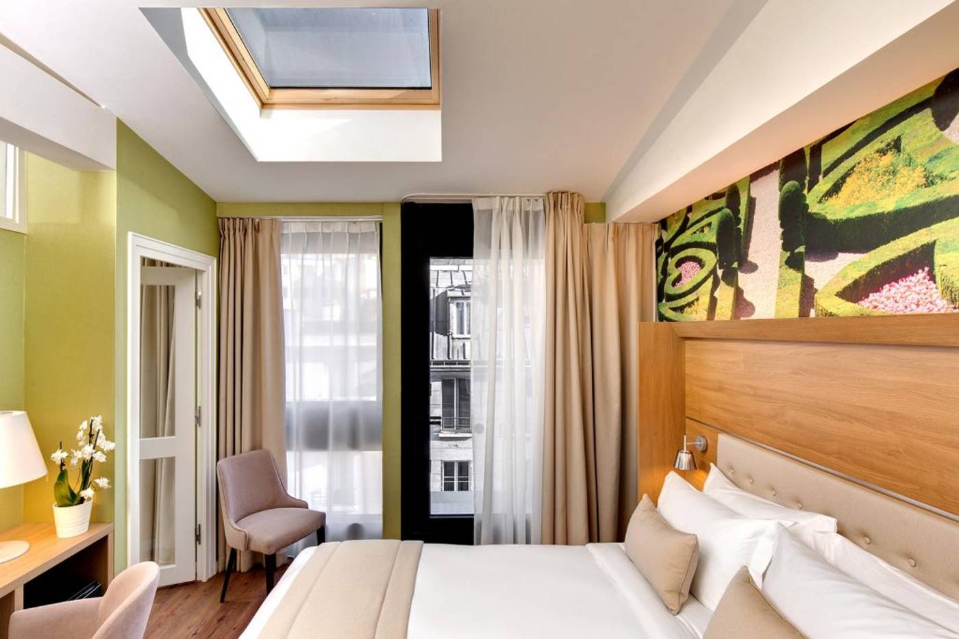 Hotel-Les-Jardins-de-Mademoiselle-Room-8