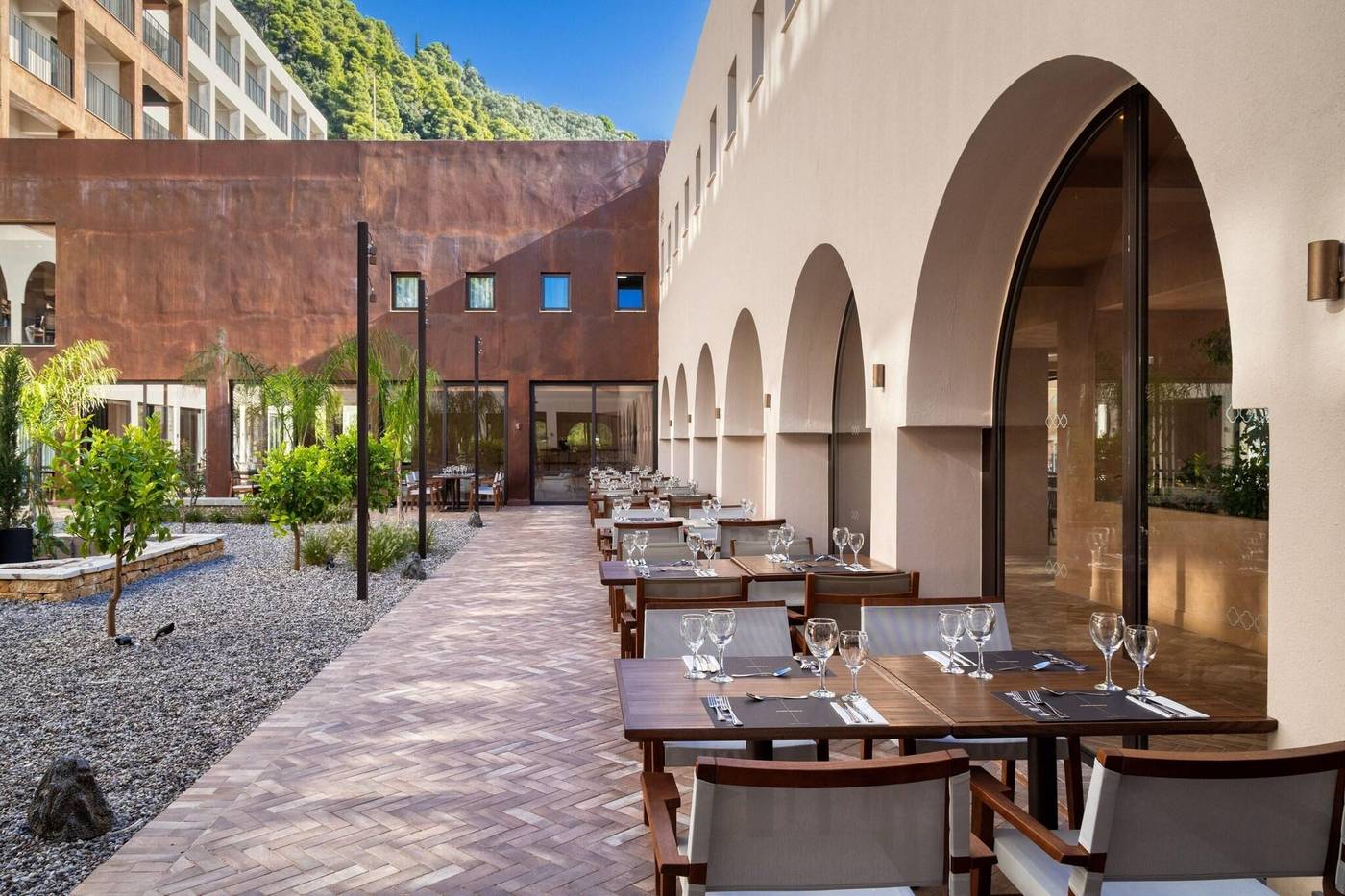 Iti-Louis-Grand--Restaurant-19