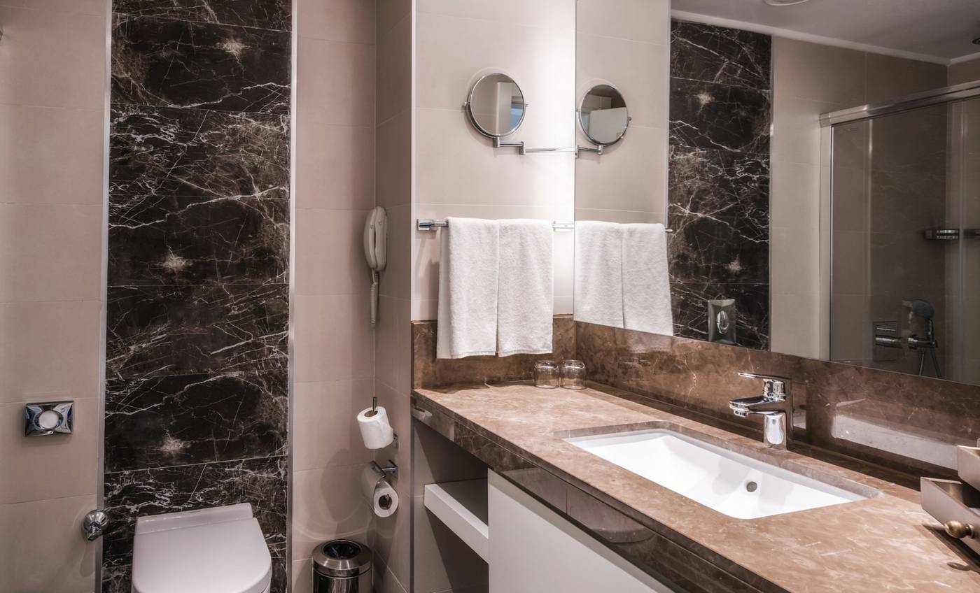 Haydarpasha-Palace-Room-23