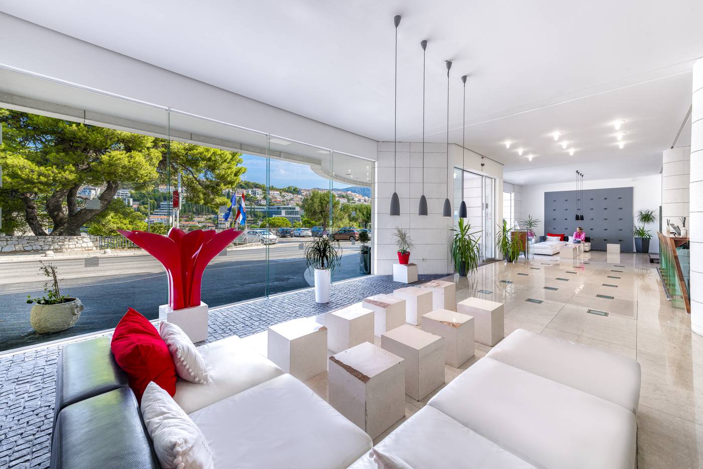 Hotel-Uvala-Lobby-38