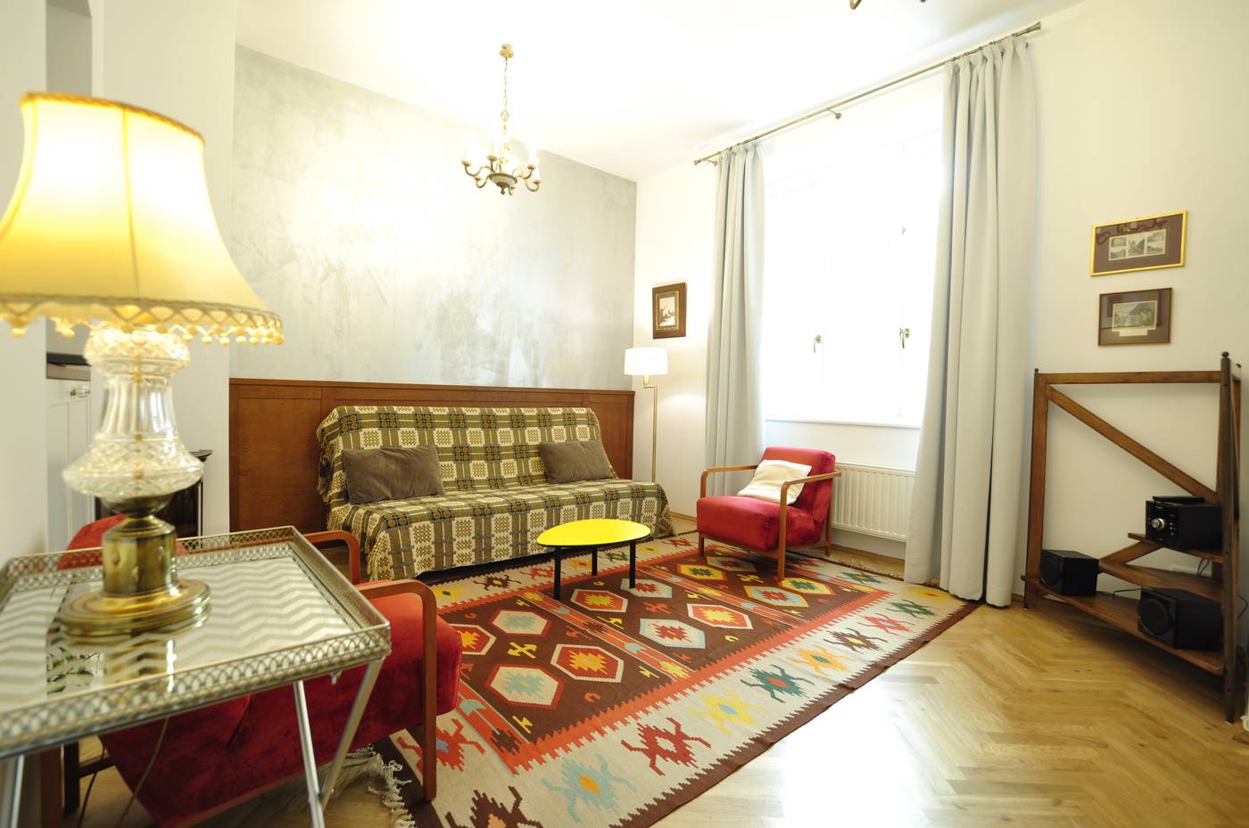 Crystal-Suites-Old-Town-Room-19