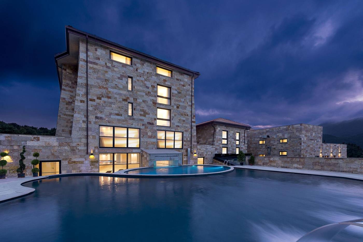 Aqua Montis Resort & Spa-Italy-Rivisondoli-General view-1