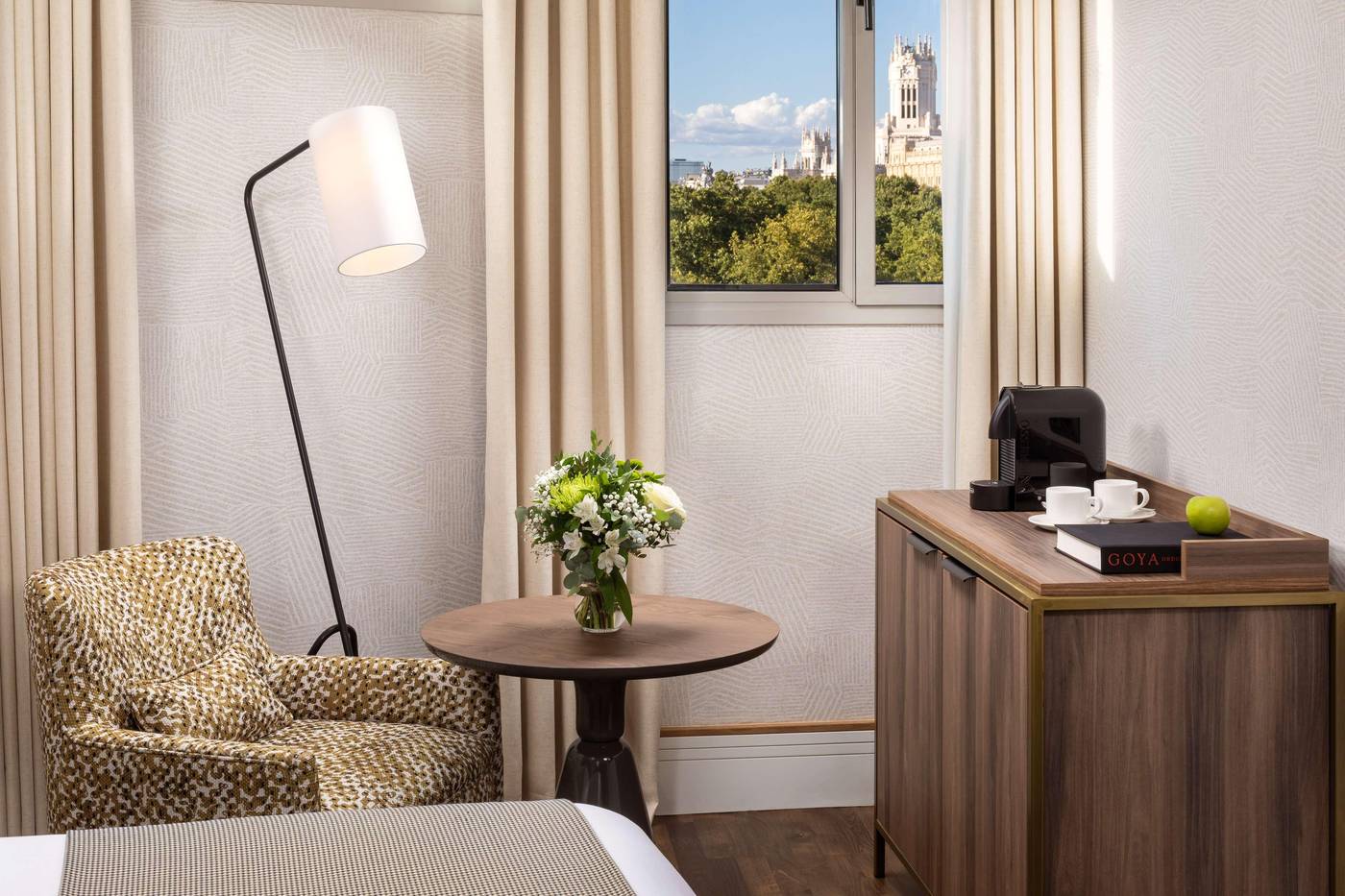 NH-Collection-Madrid-Paseo-del-Prado-Room-28