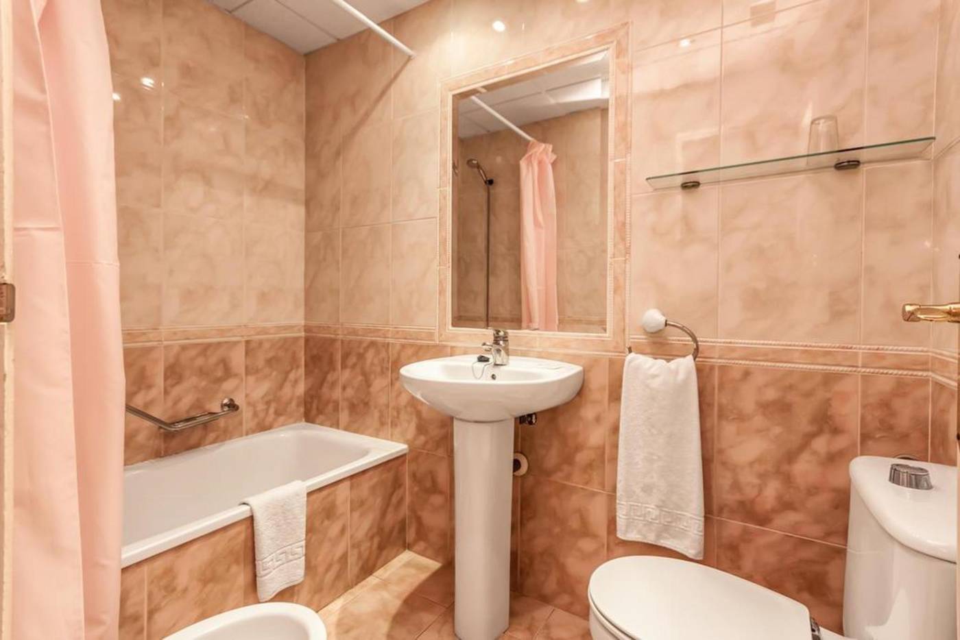 Stella-Maris-Room-26