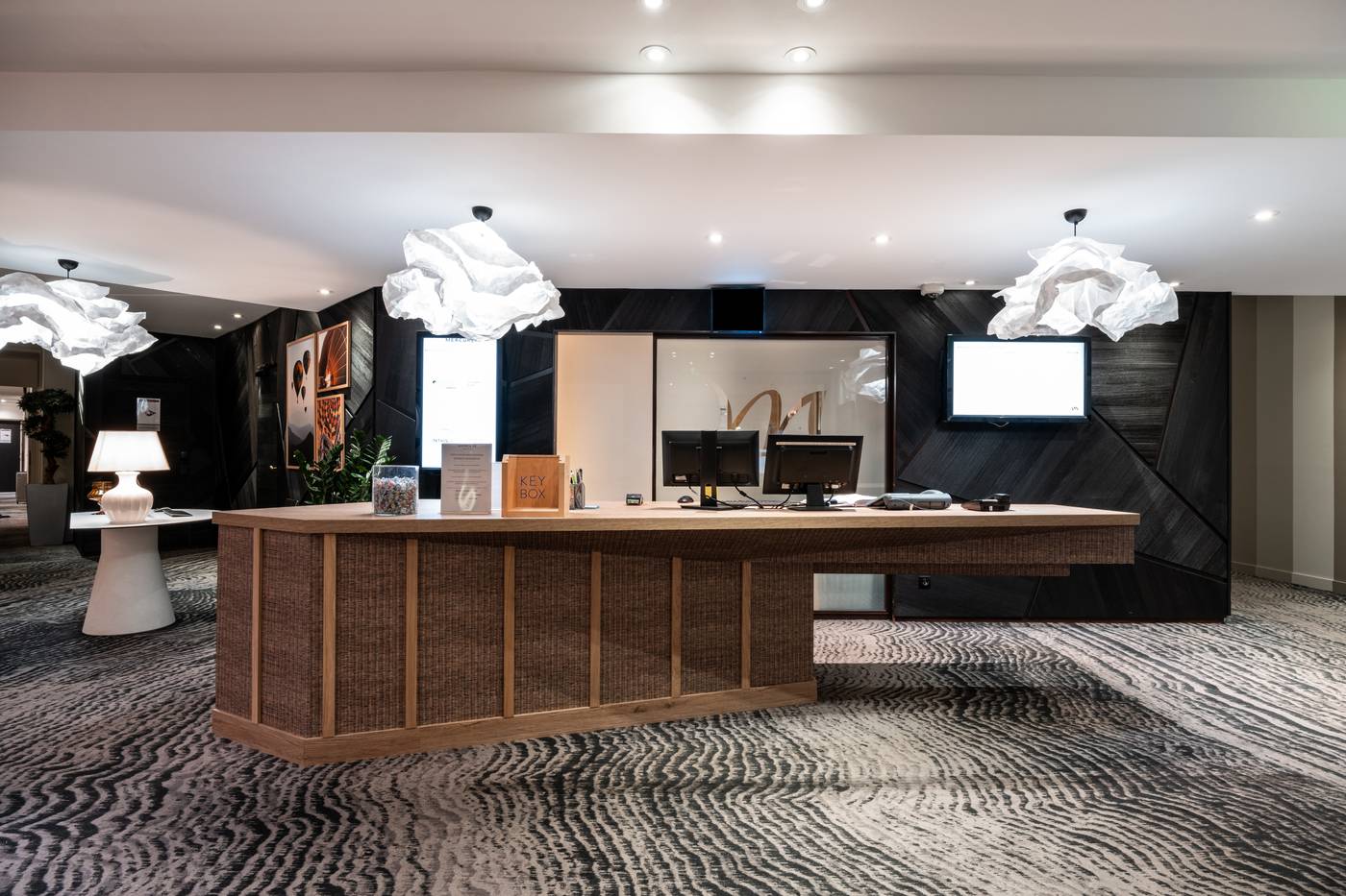 Hôtel Mercure Grenoble Meylan-France-MEYLAN-Lobby-3