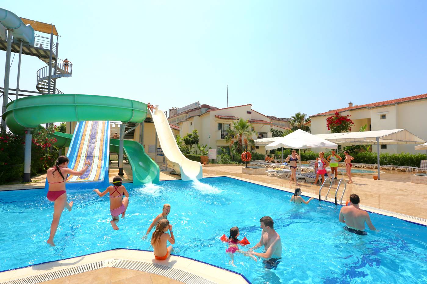 Selectum-Family-Comfort-Side-Pool-5