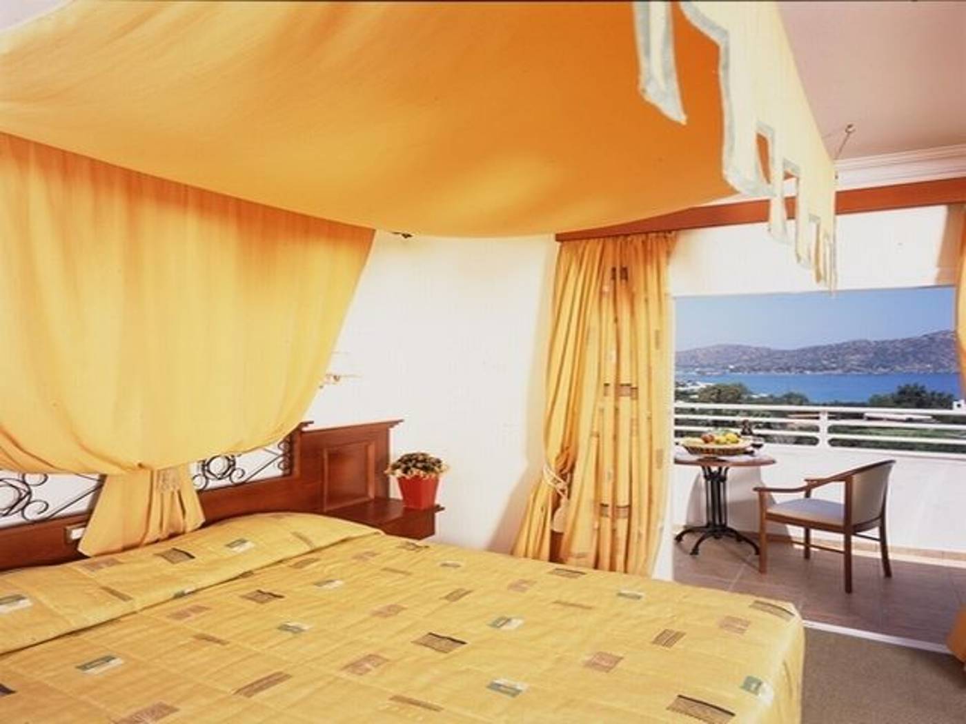 Elounda Breeze Resort
