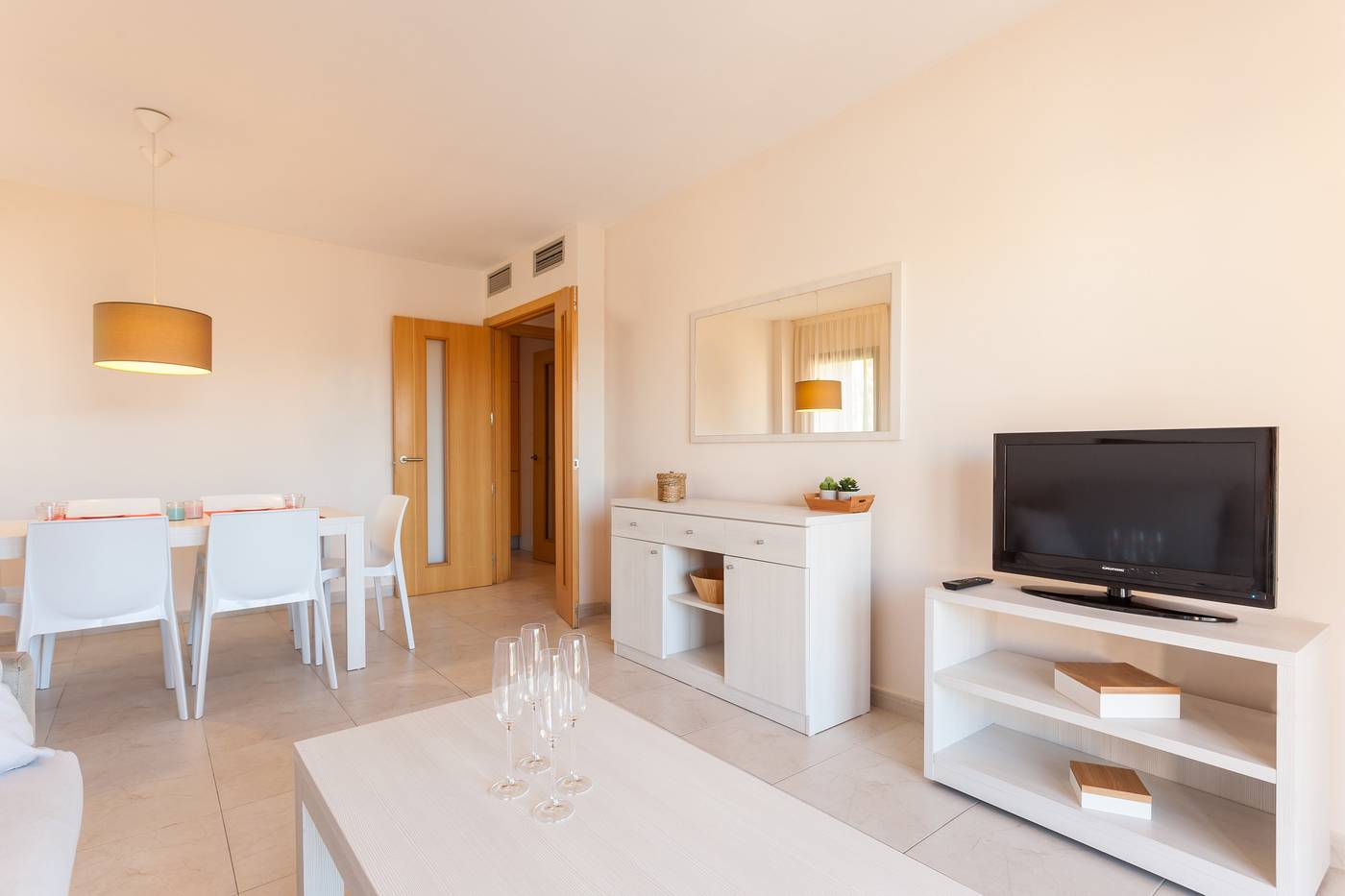 Pierre---Vacances-Salou-Room-16