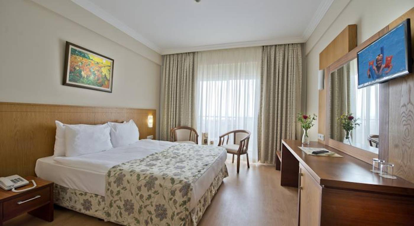Vera Seagate Resort