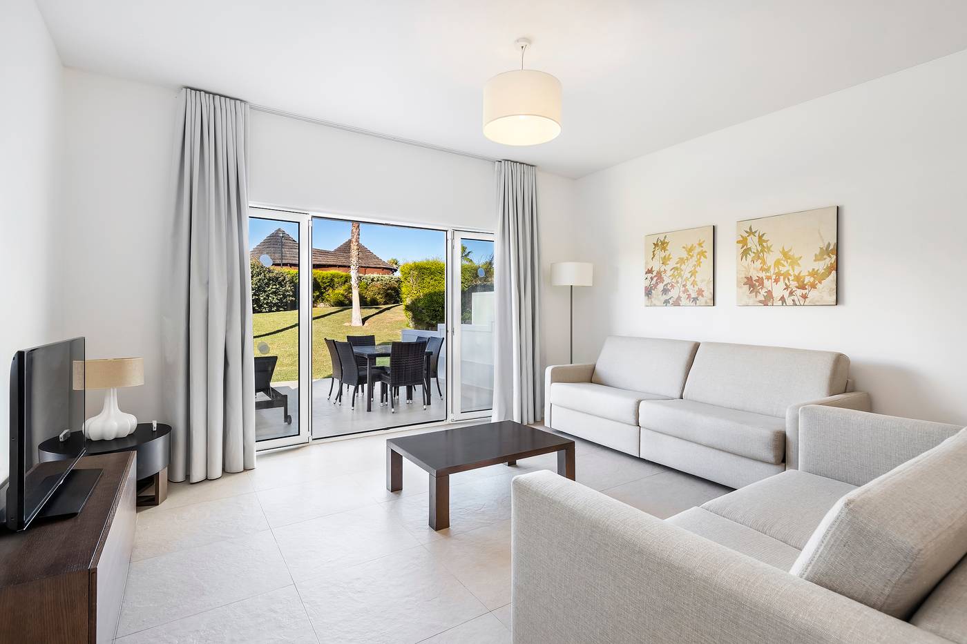 Eden-Villas-and-Apartments-Room-91