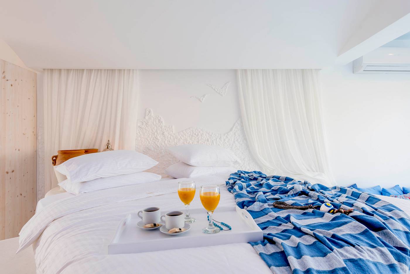 Kouros-Home---Adults-Only--16---Room-20