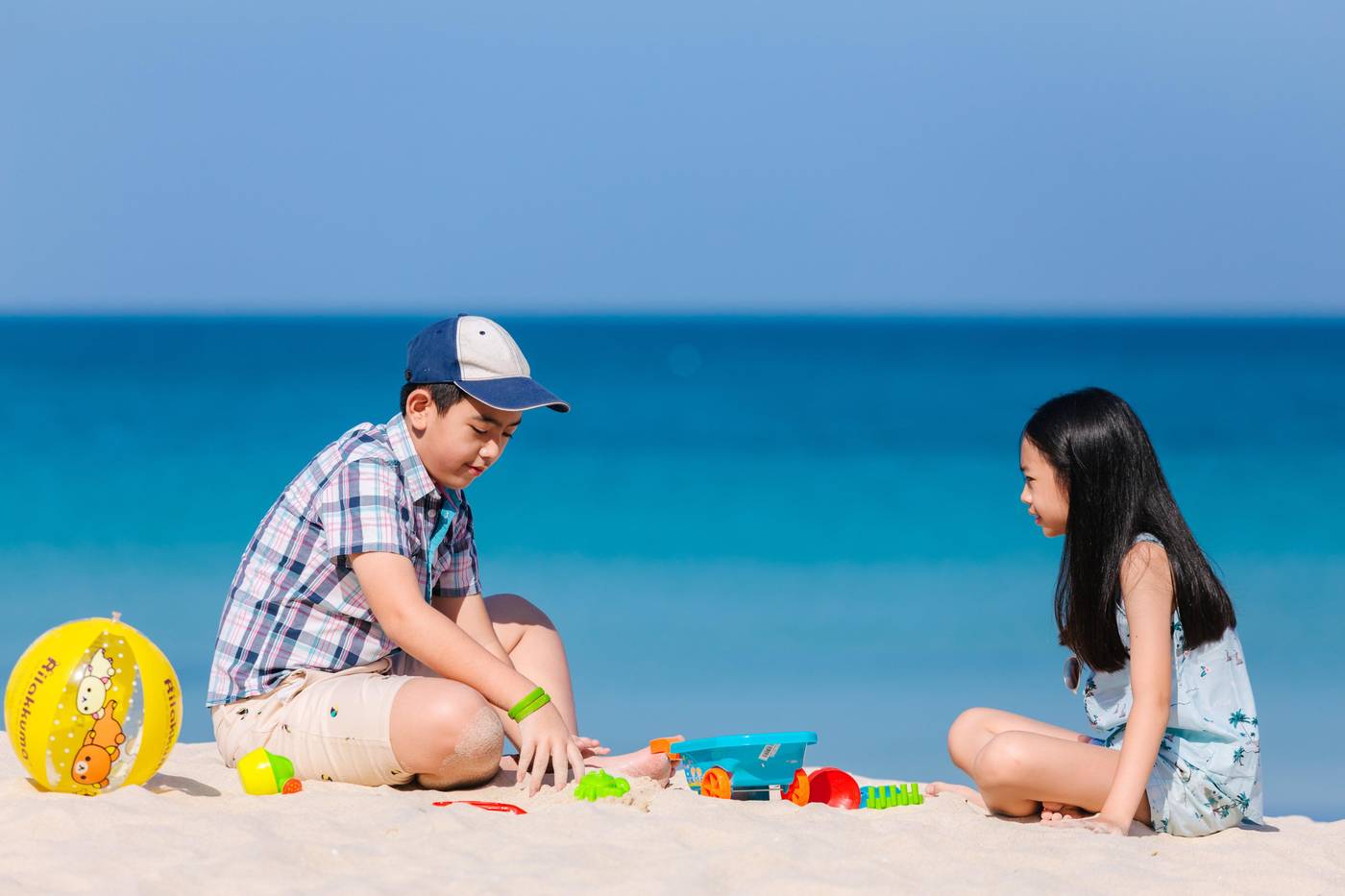 Holiday-Inn-Express-Phuket-Patong-Beach-Central-Beach-59