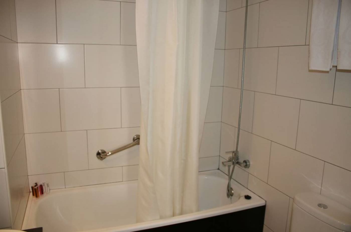 30-Degrees-Hotel-Espanya-Room-36