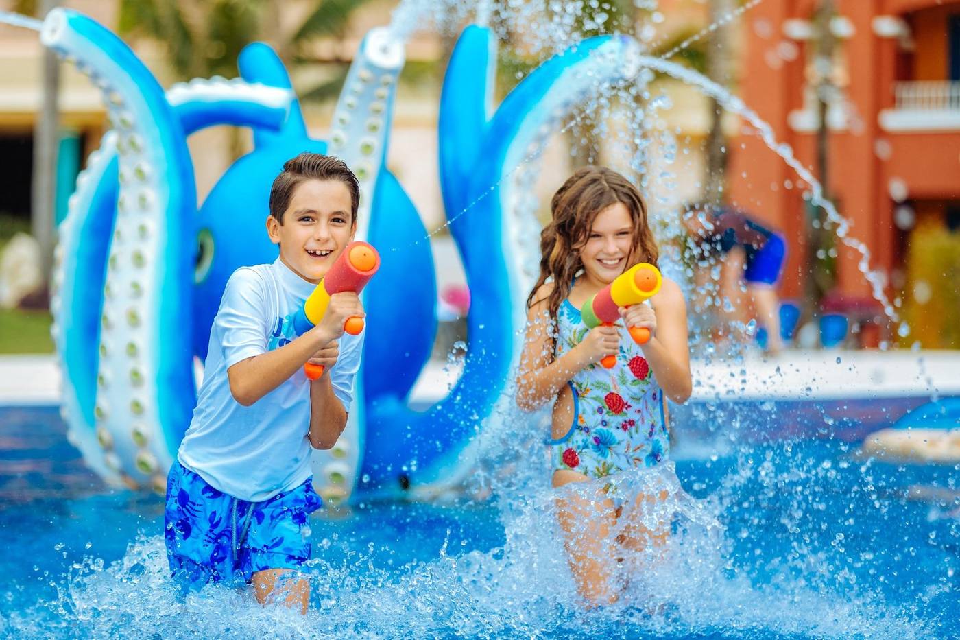 Barcelo-Maya-Palace-Sports-and-Entertainment-19