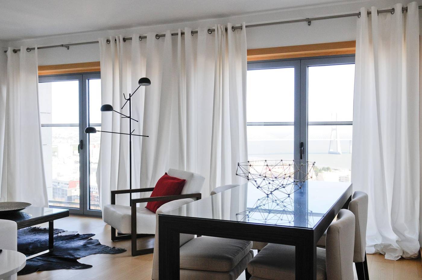 Panoramic-Living-Room-19