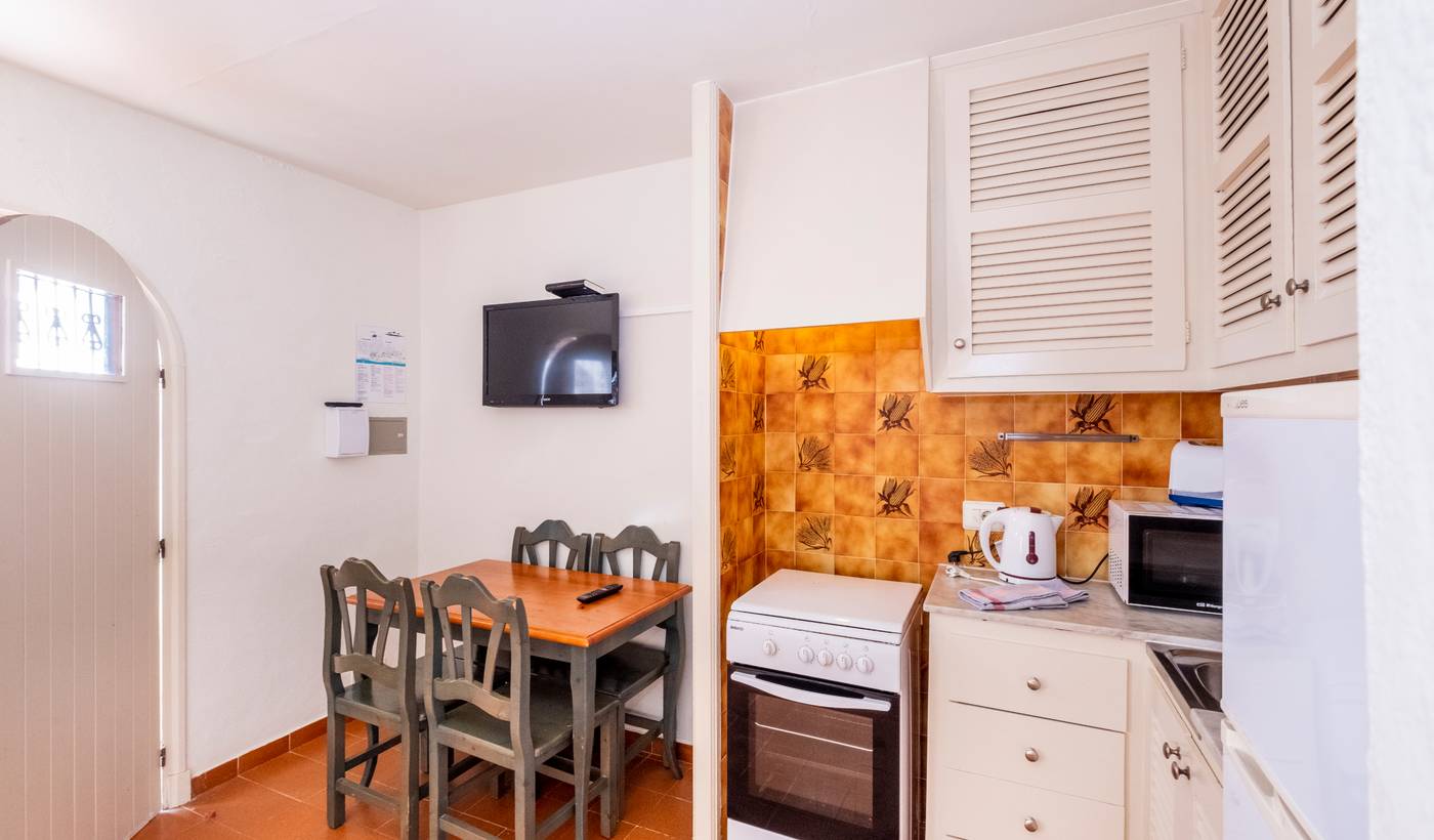 Son-Bou-Gardens-Room-61