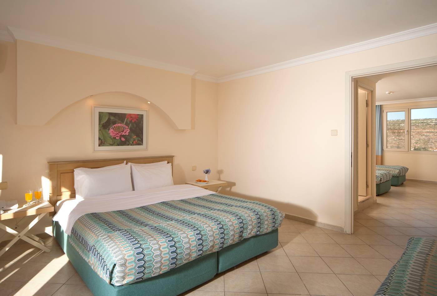 Club-Resort-Atlantis-Room-37