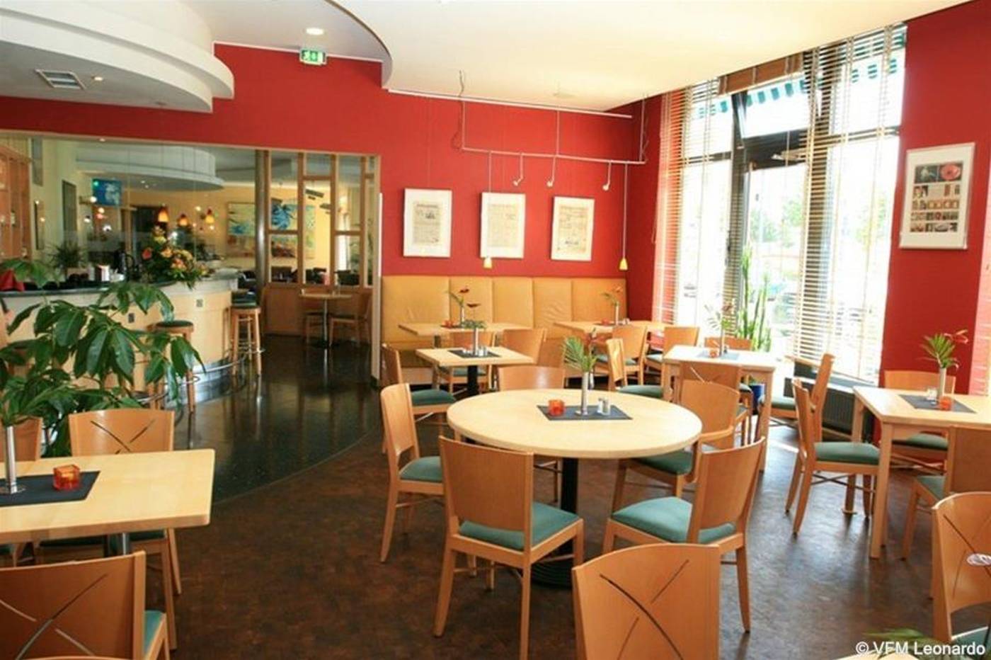 Ascot-Bristol-General-view-11