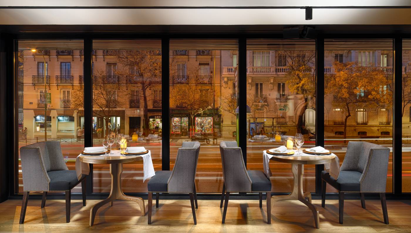 H10-Puerta-de-Alcala-Bar-17