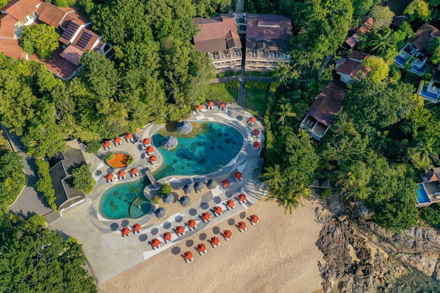 The-Tongsai-Bay-General-view-3