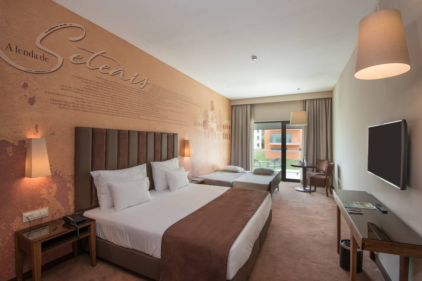 Vila-Gale-Sintra-Room-9