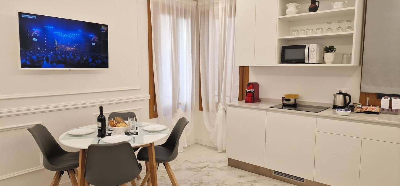 San-Marco-Suite-755-Room-15