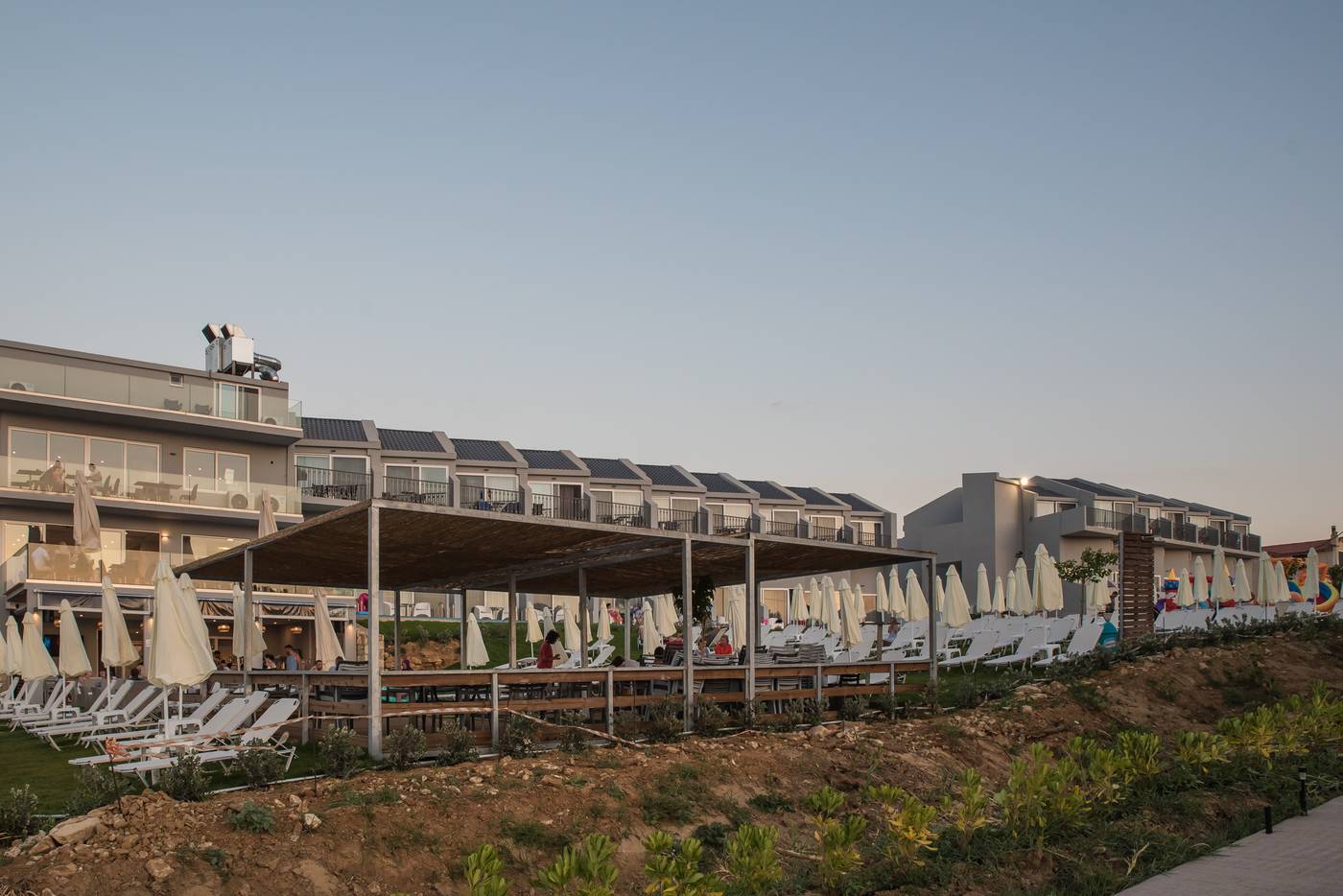 Golden-Coast-Resort---Spa-General-view-10