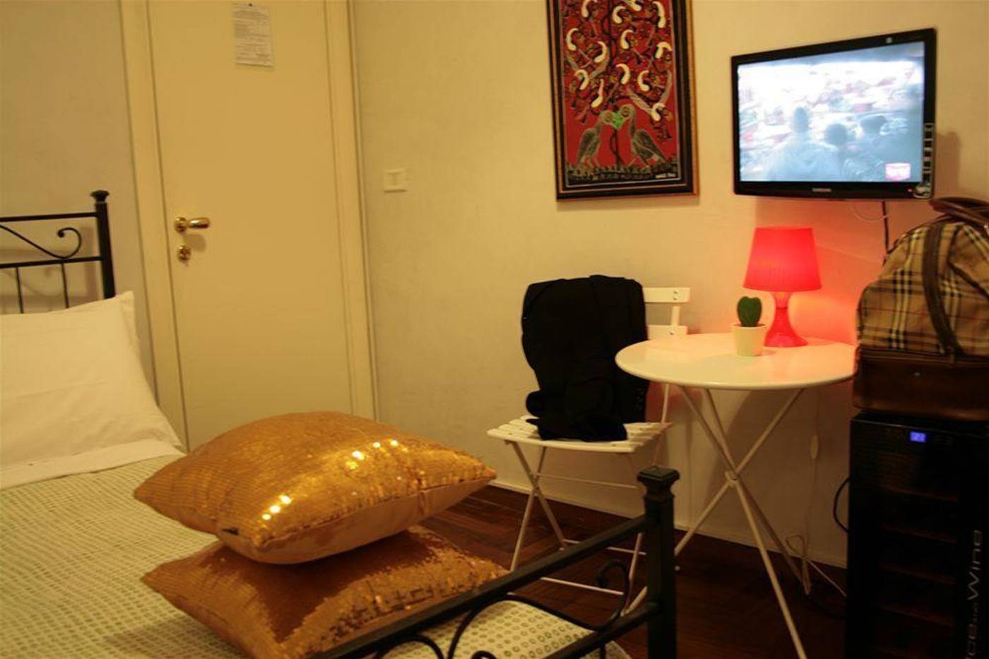 Golden-Rooms-General-view-12