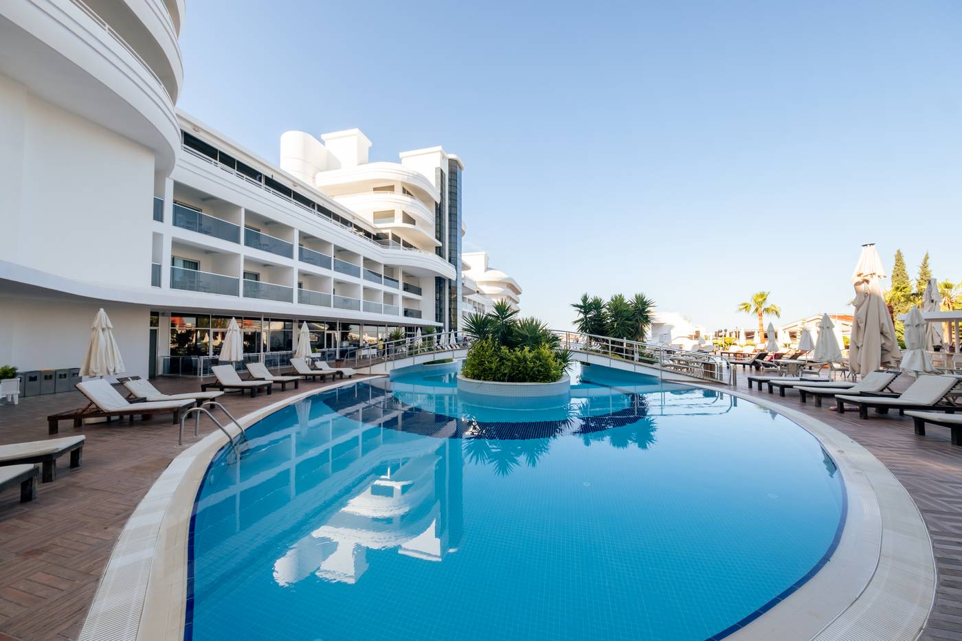 Laguna-Beach-Alya-Resort---Spa-Hotel-Pool-2