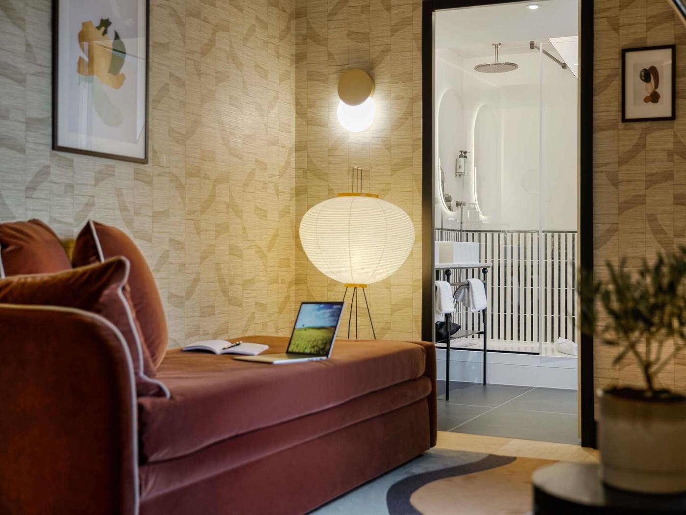 ibis-Paris-Opera-La-Fayette-Room-52