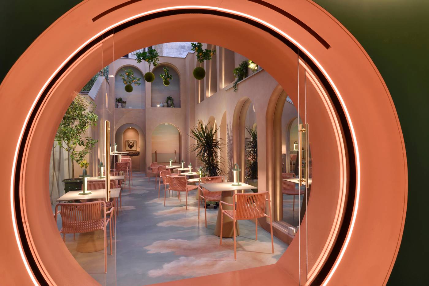 Leon-s-Place-Hotel-General-view-9