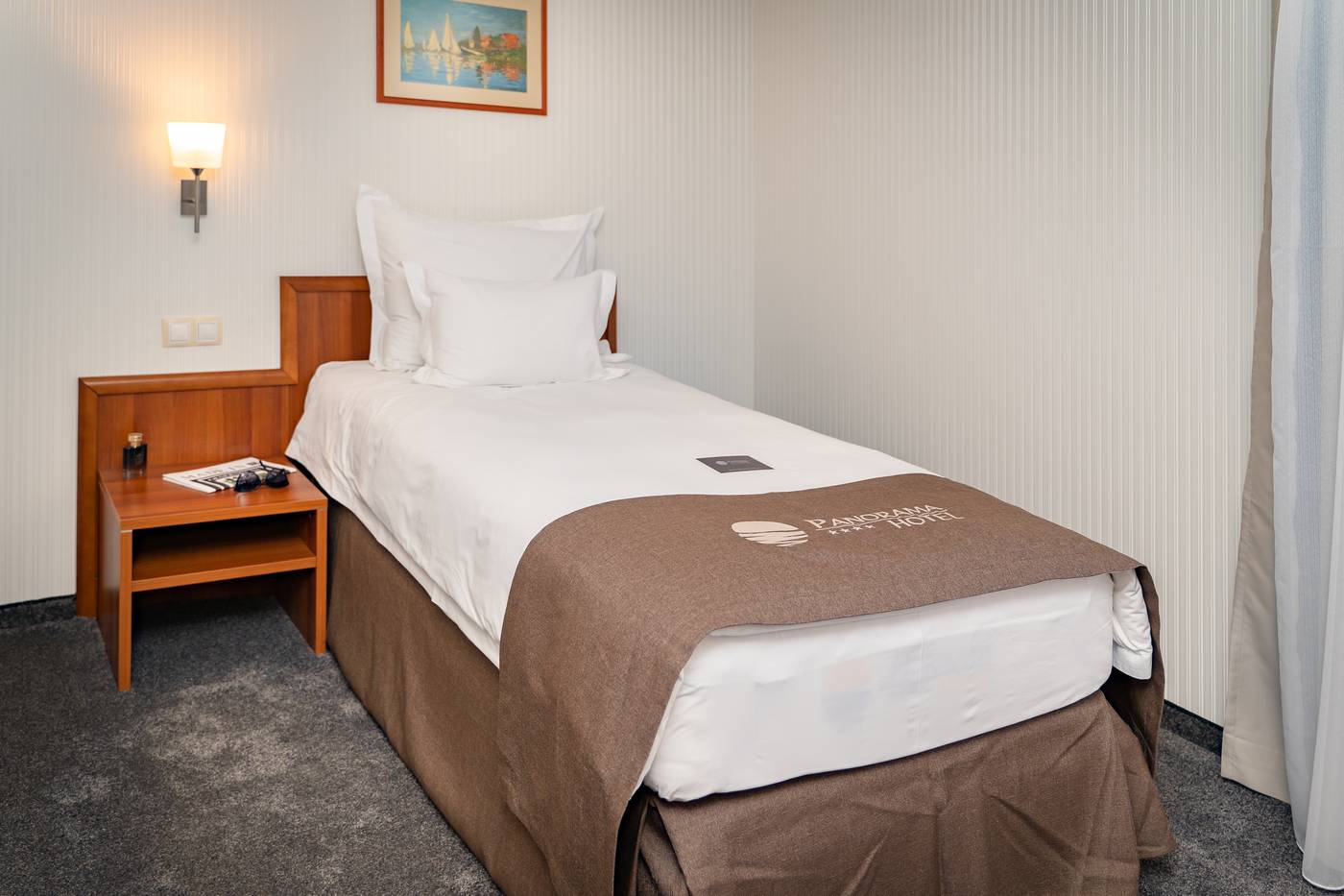 Panorama-Hotel-Room-24