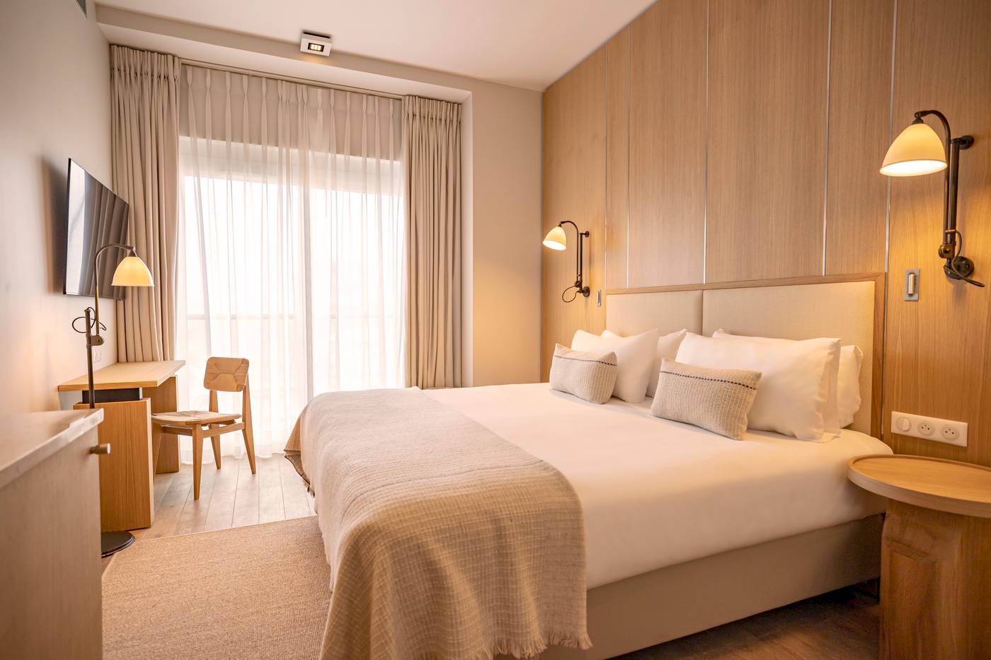 Kube-Hotel-St-Tropez-Room-32