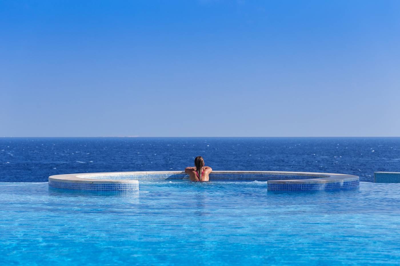 Oberoi-Sahl-Hasheesh-Pool-12