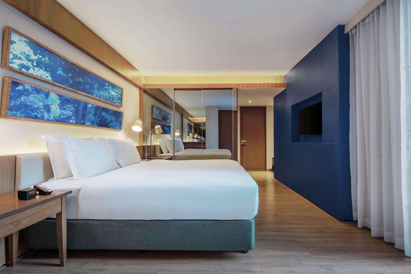 Banthai-Beach-Resort---Spa-Room-20