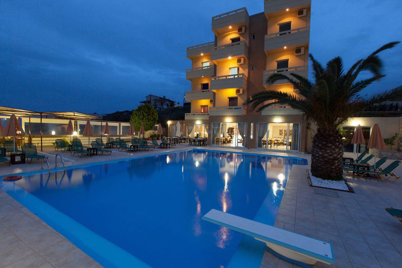 Top-Hotel-General-view-1