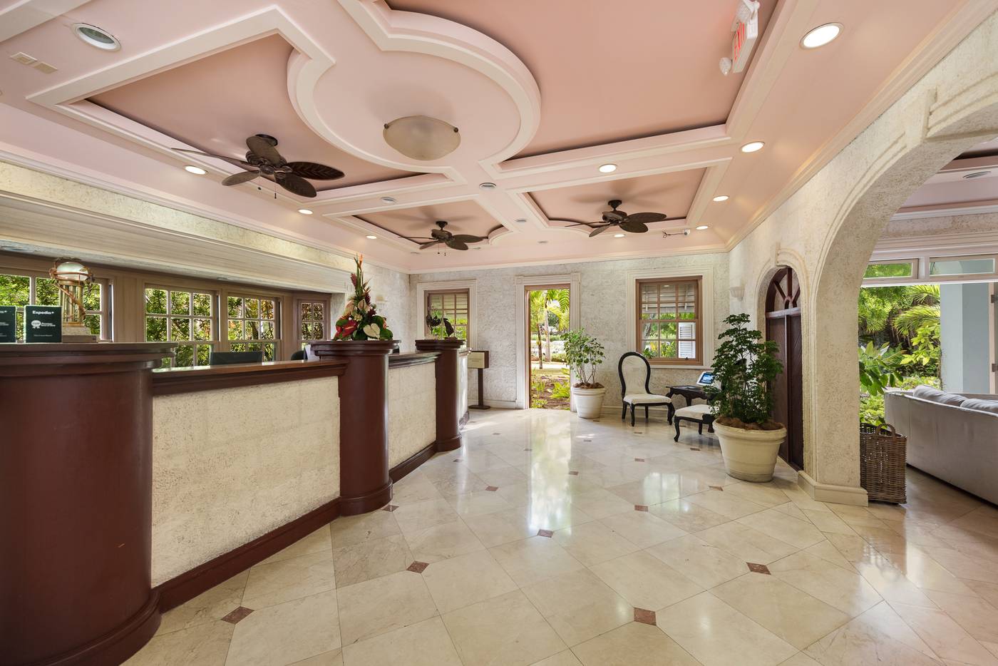 The-Crane-Resort-Lobby-44