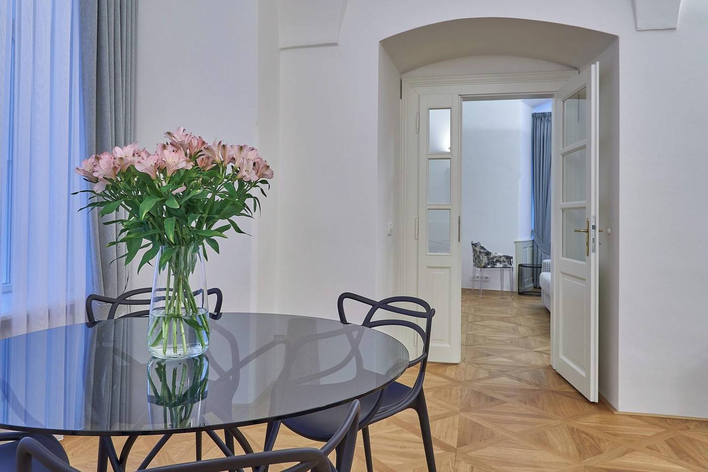 U-Tri-Pstrosu-Room-31