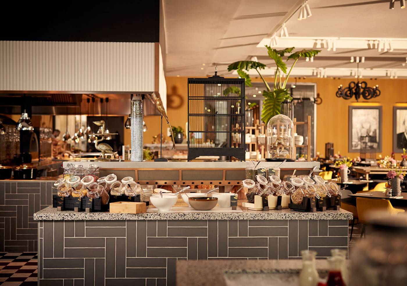 Van-der-Valk-Hotel-Amsterdam---Amstel-Restaurant-13