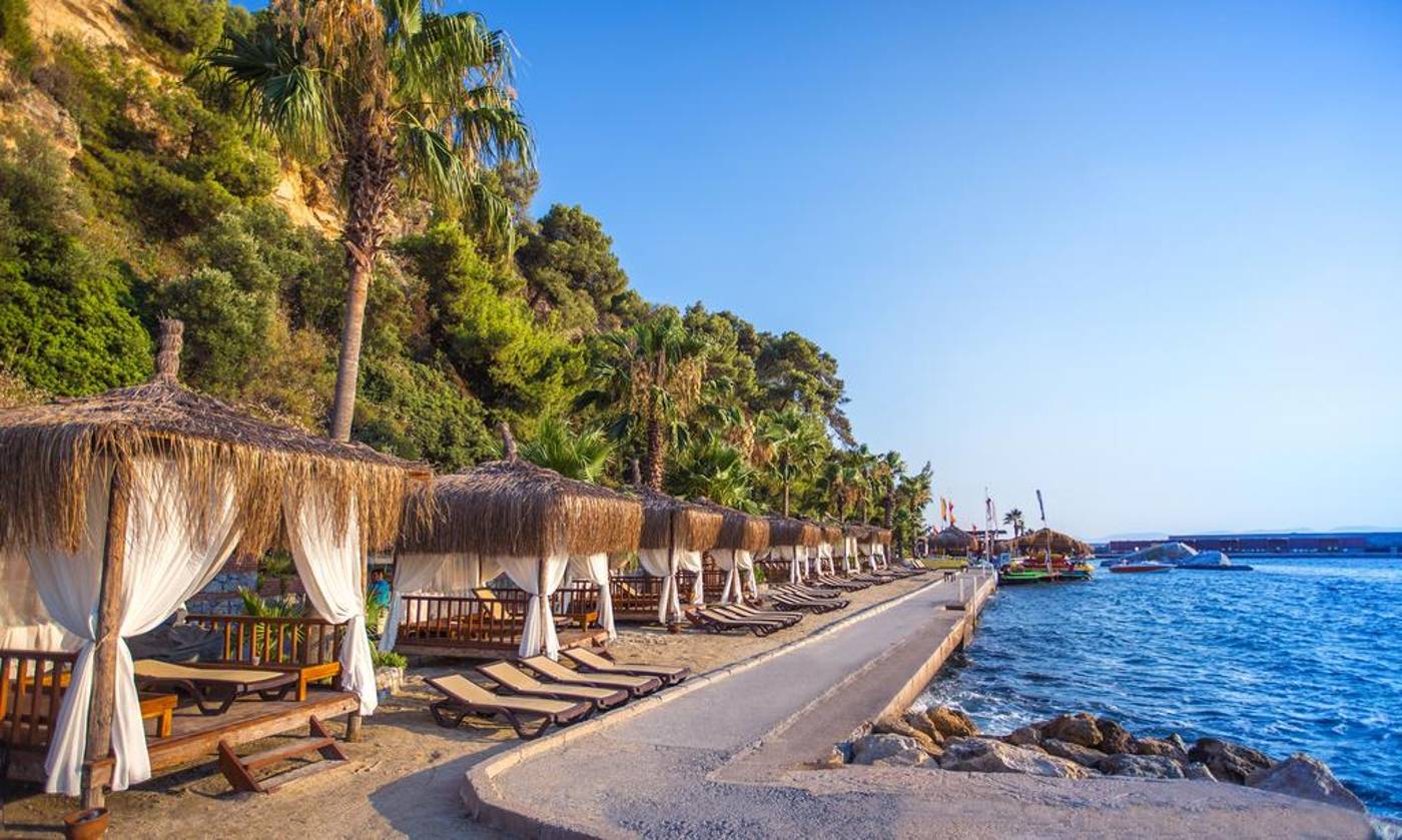 Pine Bay Holiday Resort - Kusadasi, Izmir - On The Beach