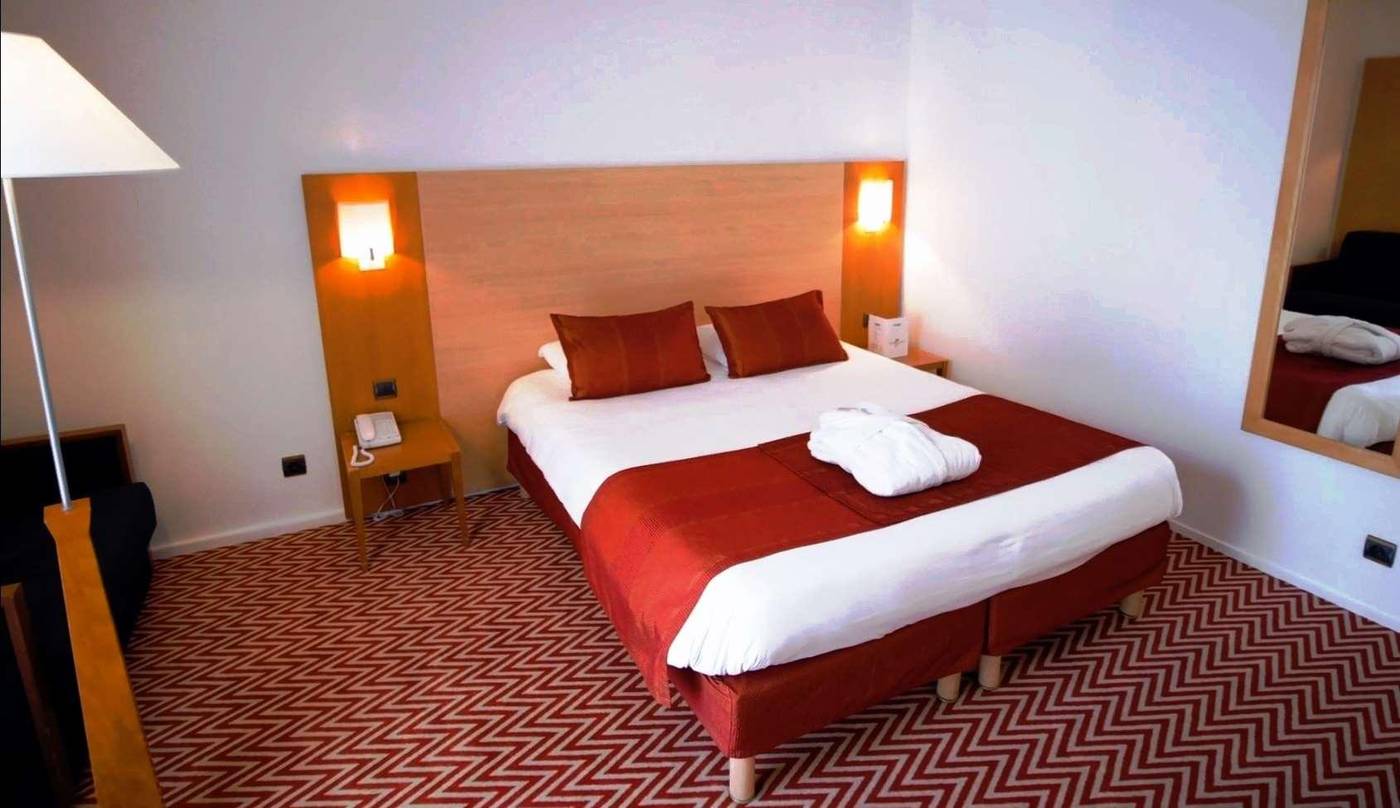 Forest-Hill-Meudon-Paris-Meudon-Velizy-Room-24
