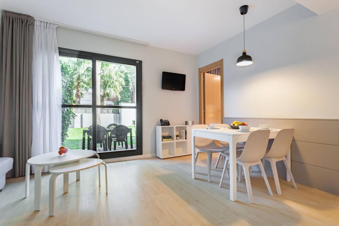 Royal-Marina-Gardens-Room-58