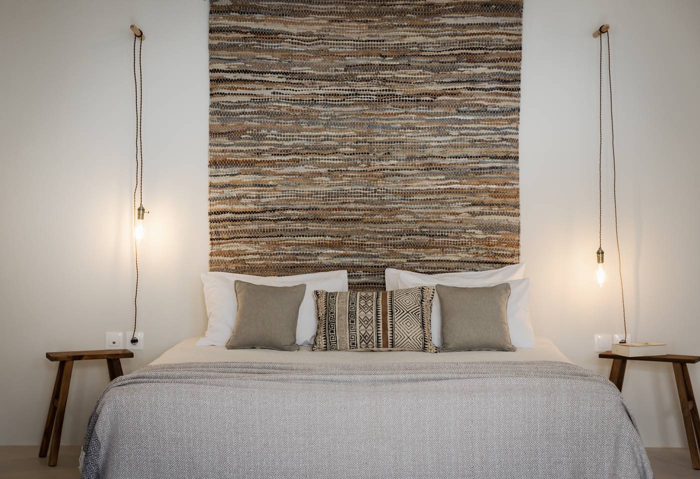 Scorpios-Beach-Room-24