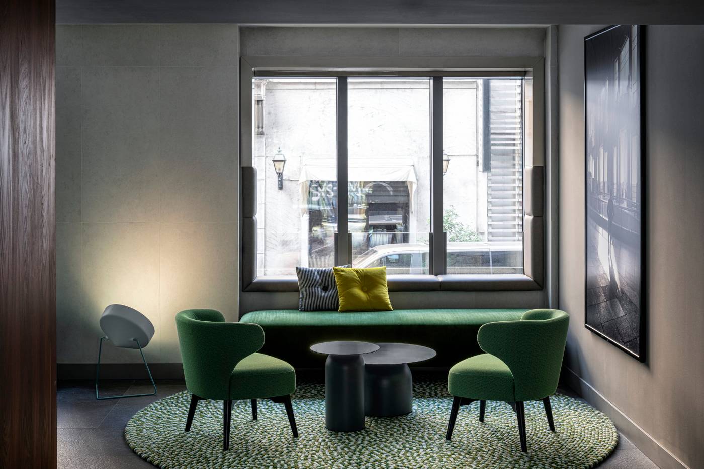 Hyatt-Centric--Milan-Centrale-Lobby-14