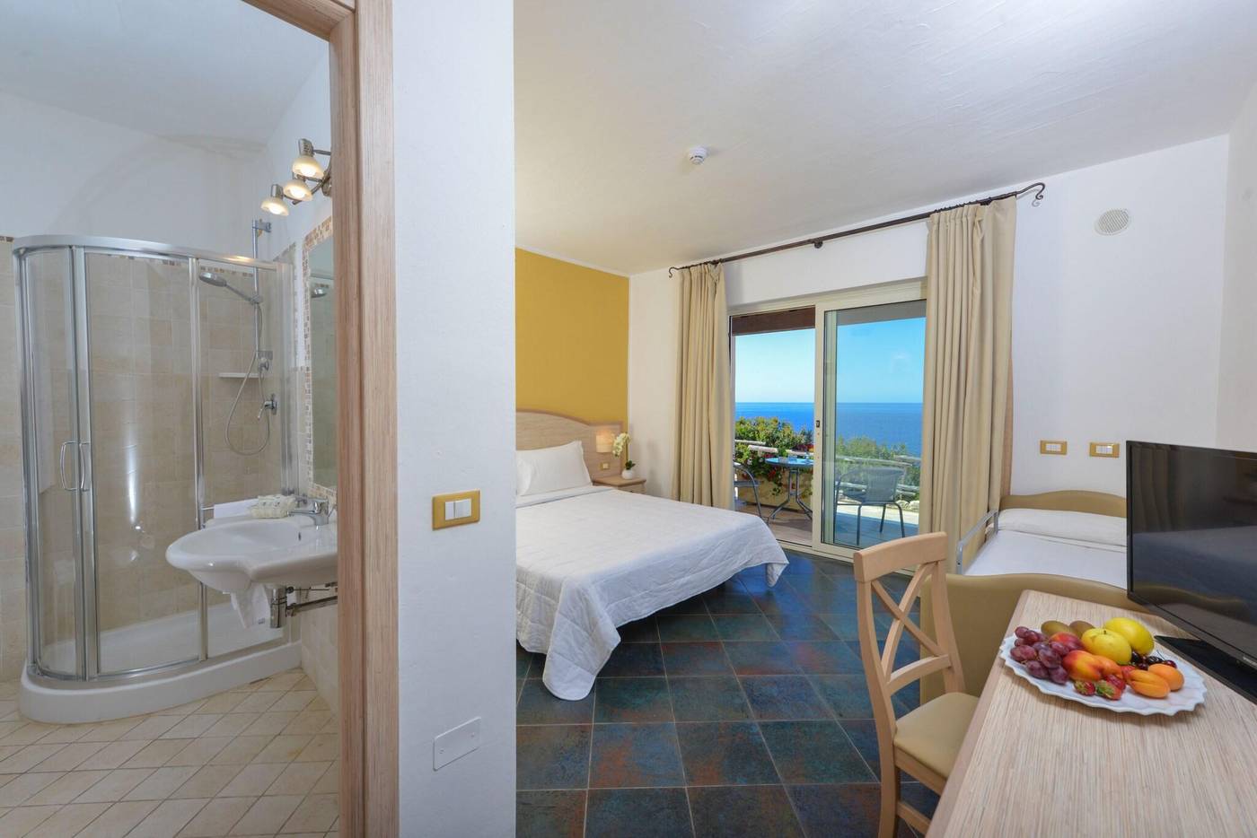 Castelsardo-Resort-Village-Room-20