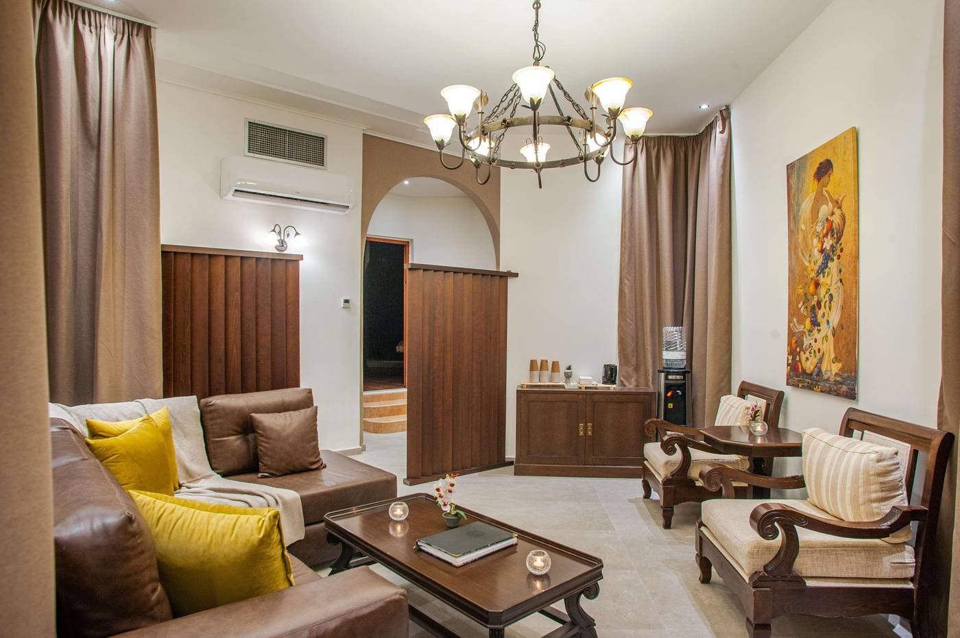 Athena-Pallas--Sports-and-Entertainment-36