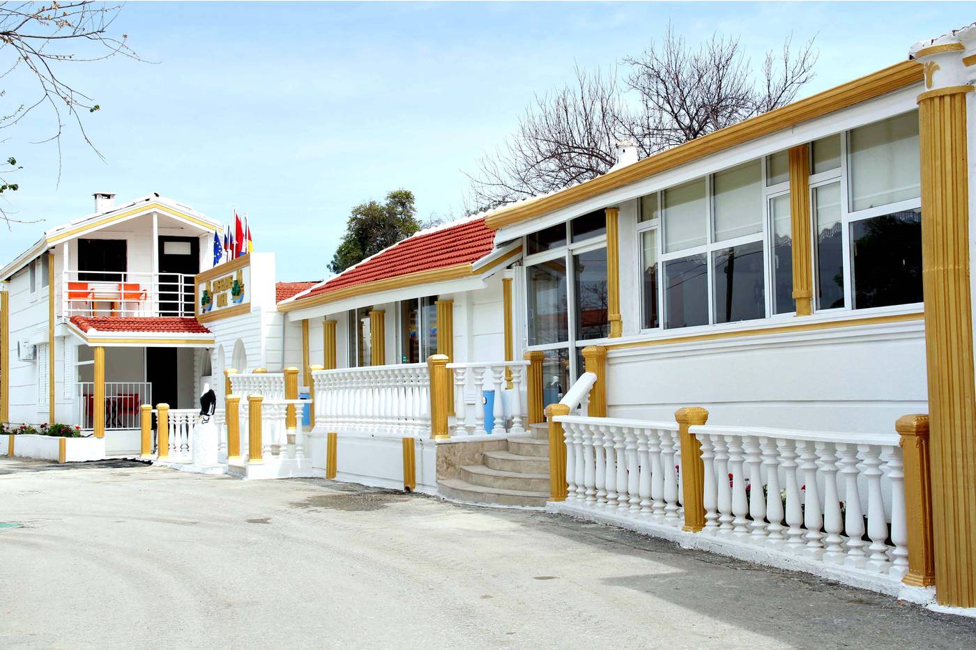 Temple-Side-General-view-13