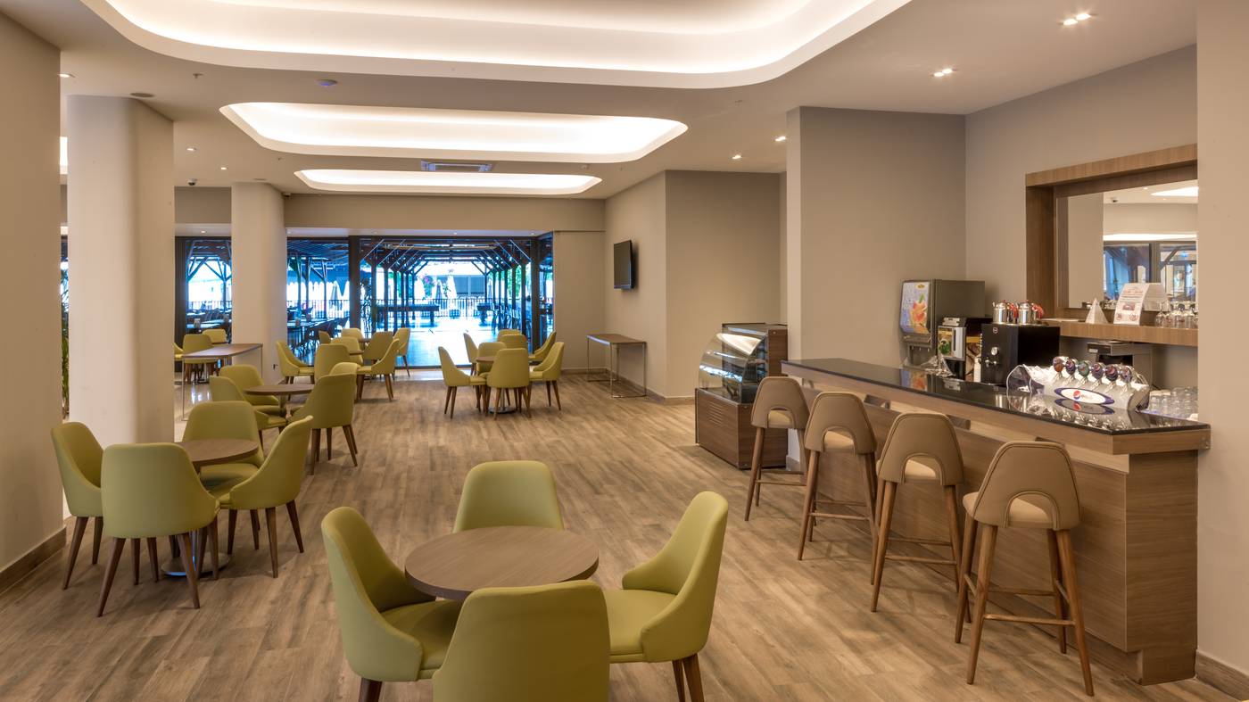 Julian-Club-Hotel-Bar-29