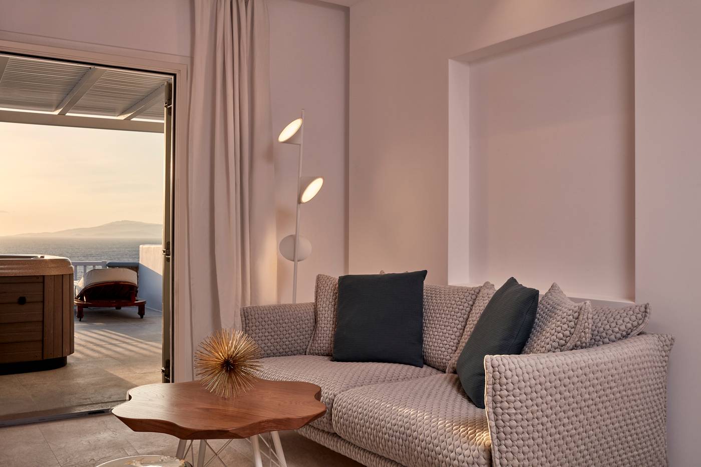 Myconian-Korali-Relais---Chateaux-Room-59