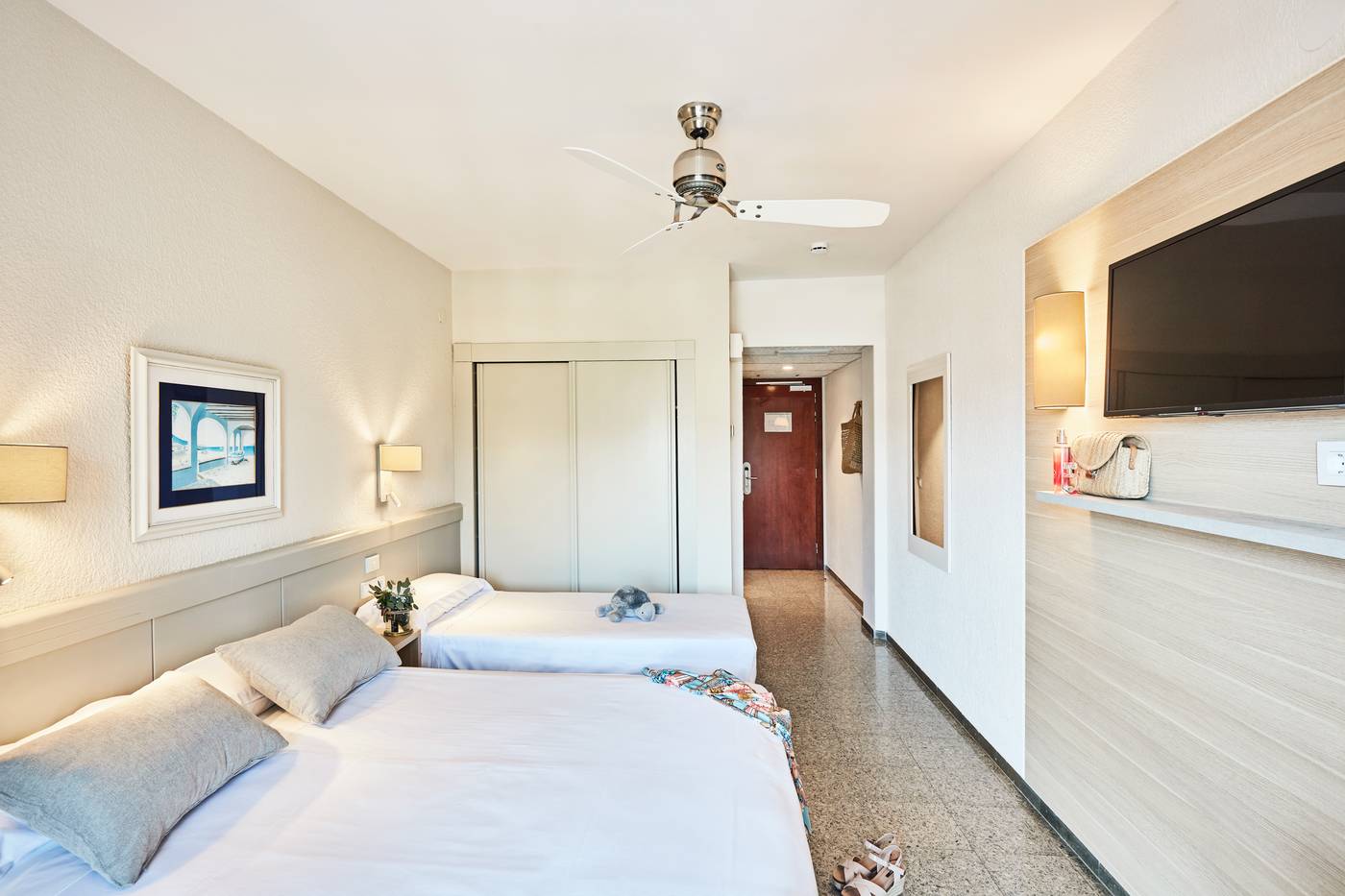 Prestige-Goya-Park-Room-26